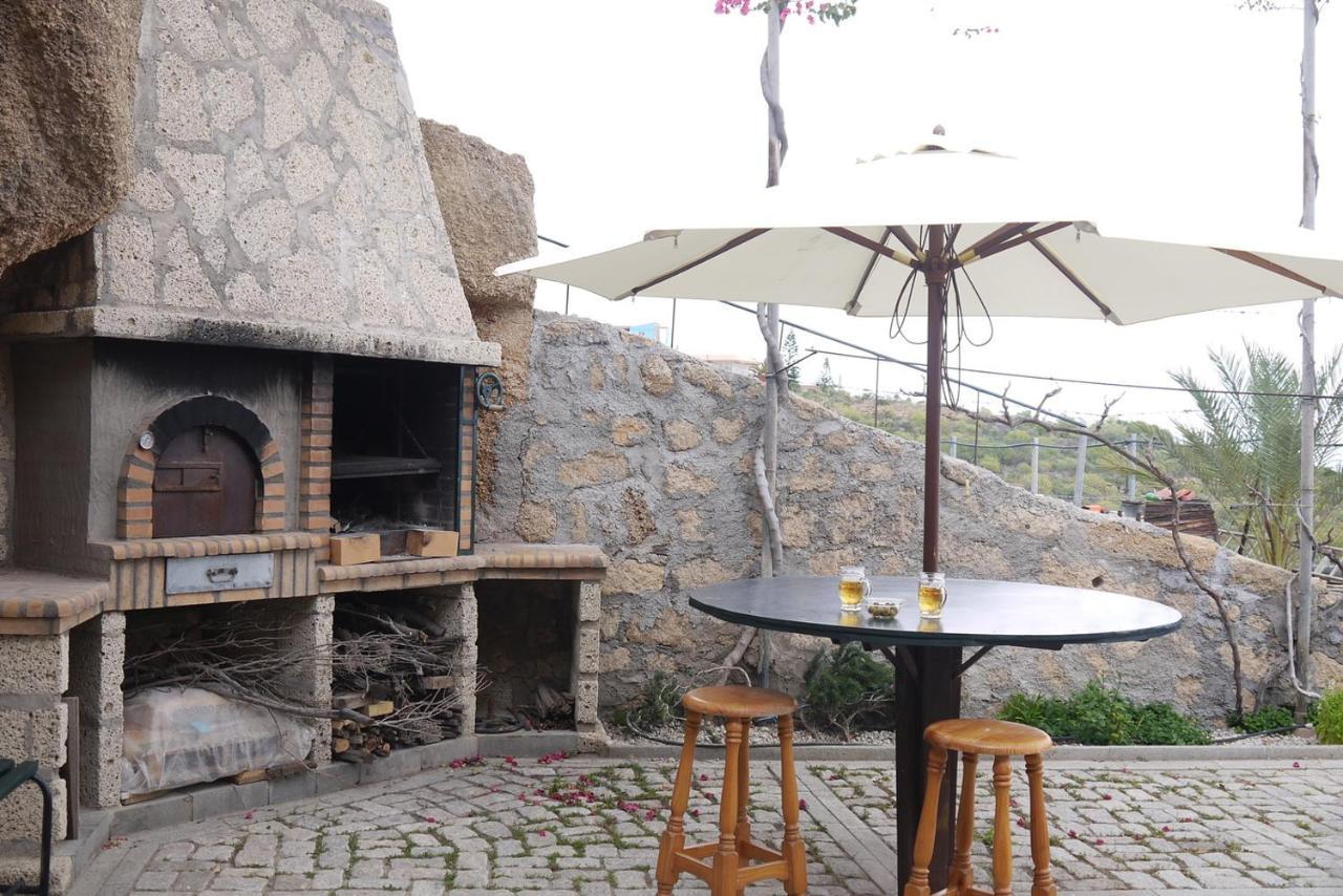 Eco Holidays Cave House Justine グラナディージャ・デ・アボナ エクステリア 写真
