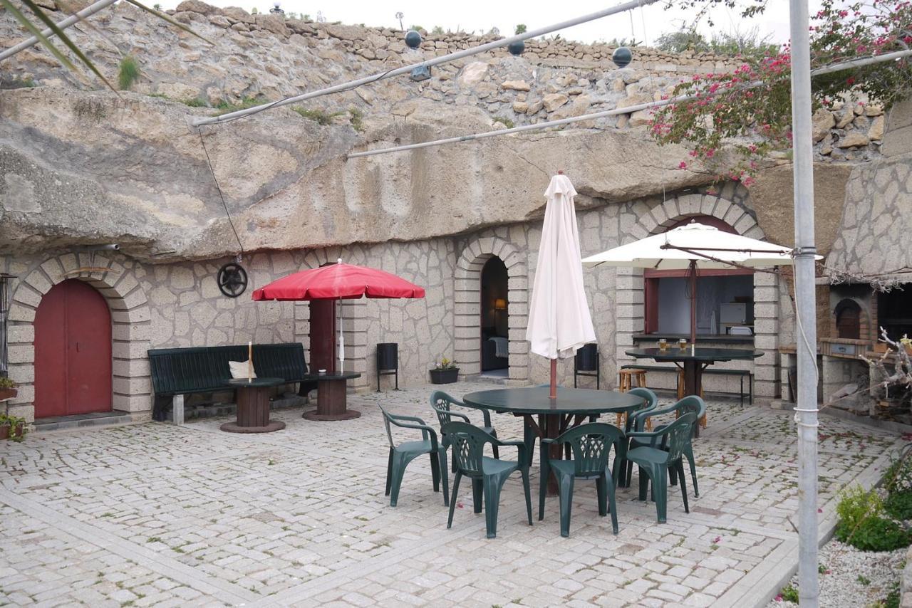 Eco Holidays Cave House Justine グラナディージャ・デ・アボナ エクステリア 写真