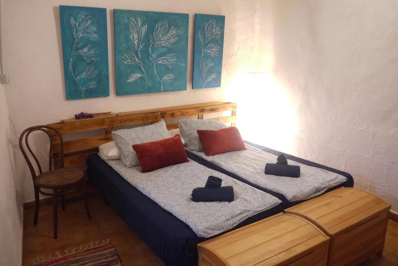 Eco Holidays Cave House Justine グラナディージャ・デ・アボナ エクステリア 写真