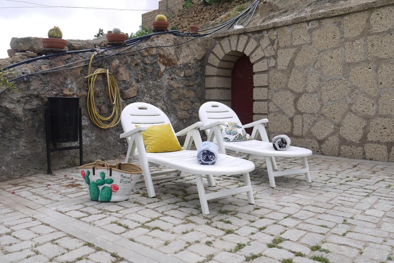 Eco Holidays Cave House Justine グラナディージャ・デ・アボナ エクステリア 写真